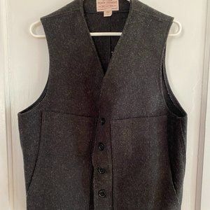 Filson Mackinaw Wool Vest, Charcoal gray, size 42